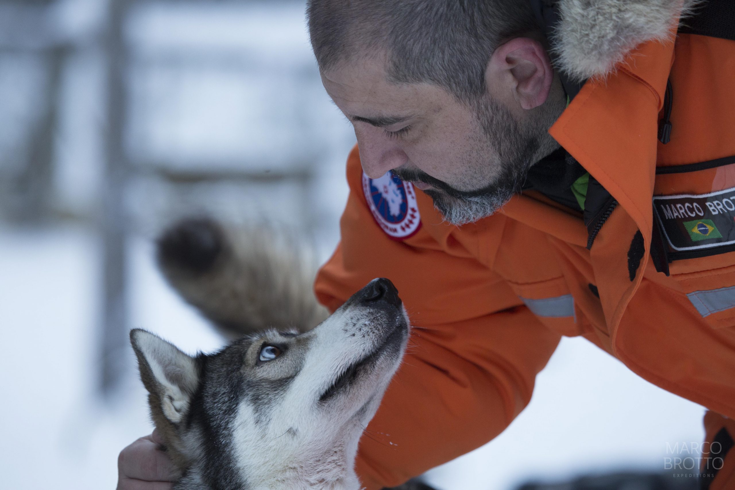 Caçador de Aurora Boreal: quem é Marco Brotto?